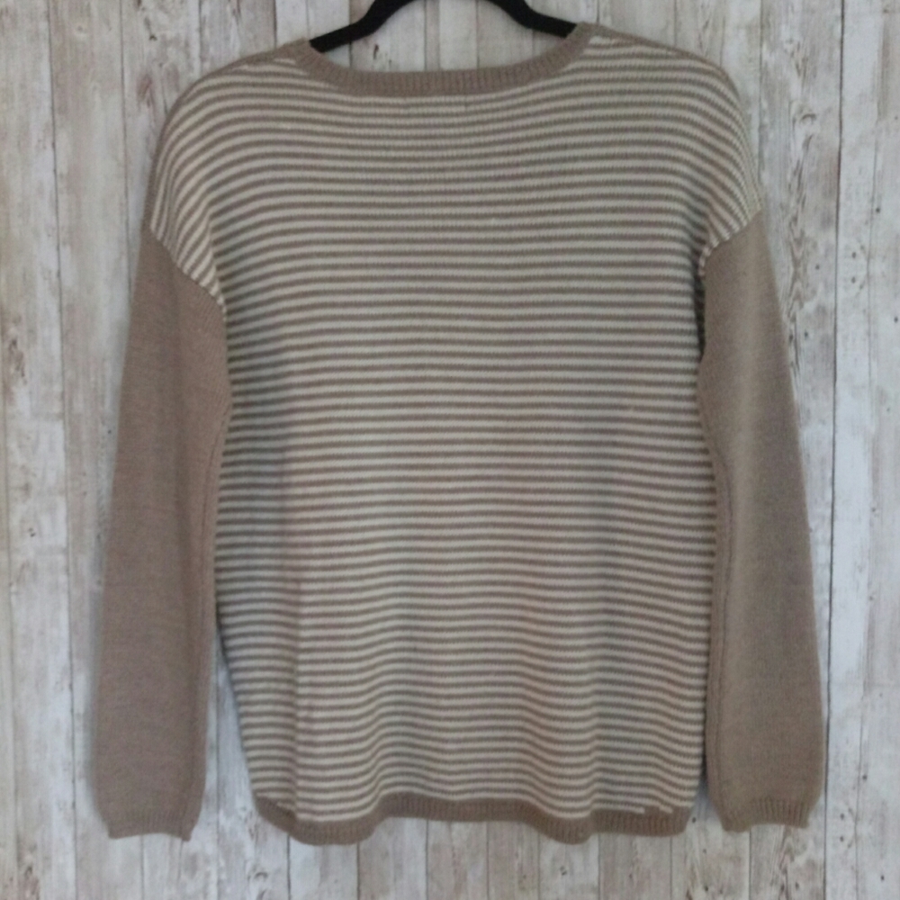 Aqua Blomingdales striped brown Sweater Size S - Picture 3 of 7